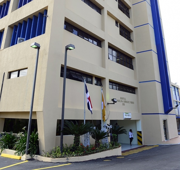 You are currently viewing Hospital de la Mujer Dominicana exhibe grandes logros en primer año de gestión