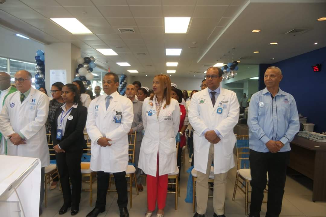Read more about the article Hospital Dr. Marcelino Santana Vélez celebra su 20 Aniversario