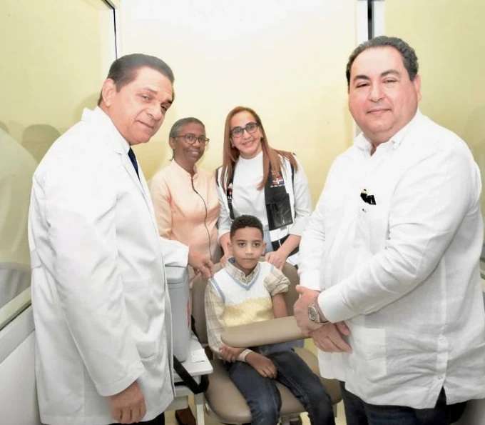 You are currently viewing SNS y MSP dejan en funcionamiento Centro de Vacunación en Ciudad Sanitaria Dr. Luis Eduardo Aybar