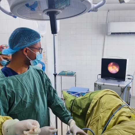 You are currently viewing Realizan por primera vez una “lictotricia endoscópica” en hospital Félix María Goico