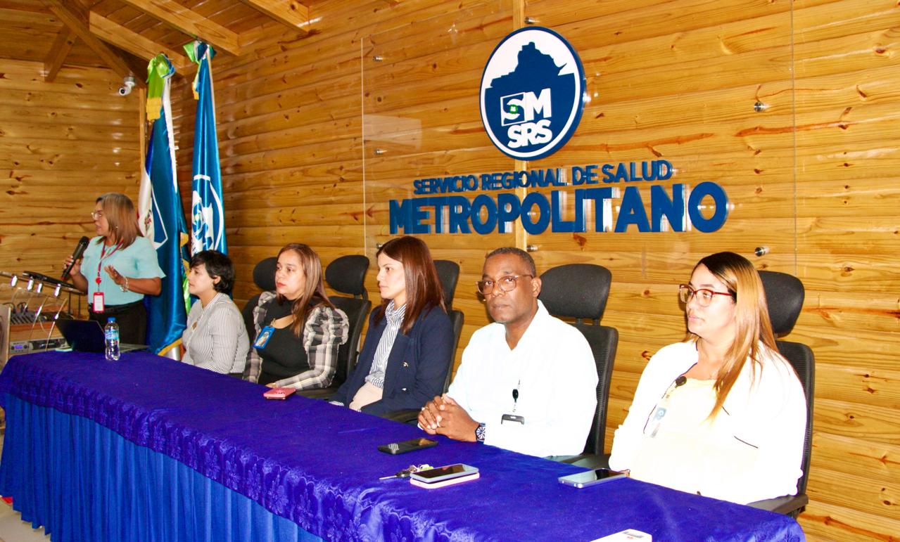 En este momento estás viendo Capacitan a colaboradores del SRSM sobre Violencia de Género e Intrafamiliar