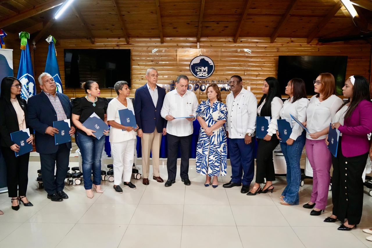 Lee más sobre el artículo SNS entrega sonógrafos a nueve centros de salud de la región Metropolitana