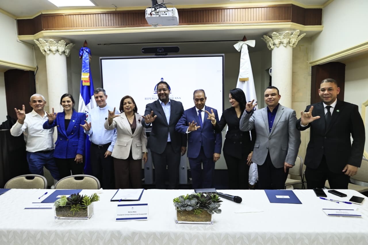 Lee más sobre el artículo Director SNS se integra al Directorio CONADIS para fortalecer atención a personas con discapacidad