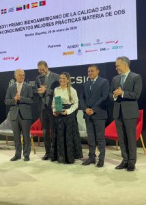 Lee más sobre el artículo Hospital Hugo Mendoza recibe máximo reconocimiento en el Premio Iberoamericano de la Calidad