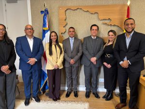 Lee más sobre el artículo Director del SNS impulsa alianzas estratégicas y proyecta avances del sistema de salud durante visita oficial a España