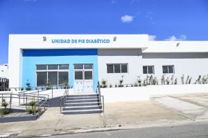 Lee más sobre el artículo Vicepresidencia y SNS entregan remozamiento Emergencia y Unidad de Pie Diabético en Hospital Nuestra Señora de Regla en Baní