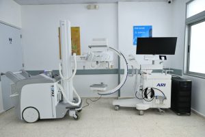 Lee más sobre el artículo Dr. Landrón supervisa hospitales de Maimón, Cevicos y Cotuí para fortalecer atención de salud más humana y digna