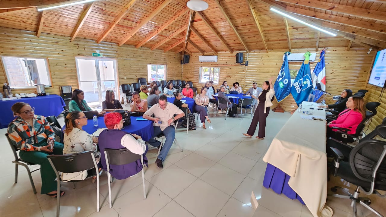 En este momento estás viendo El SNS capacita a médicos ocupacionales del SRSO en evaluación y mitigación de riesgos laborales