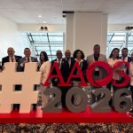 Titular SNS participa en Congreso Mundial de Ortopedia en EE.UU.