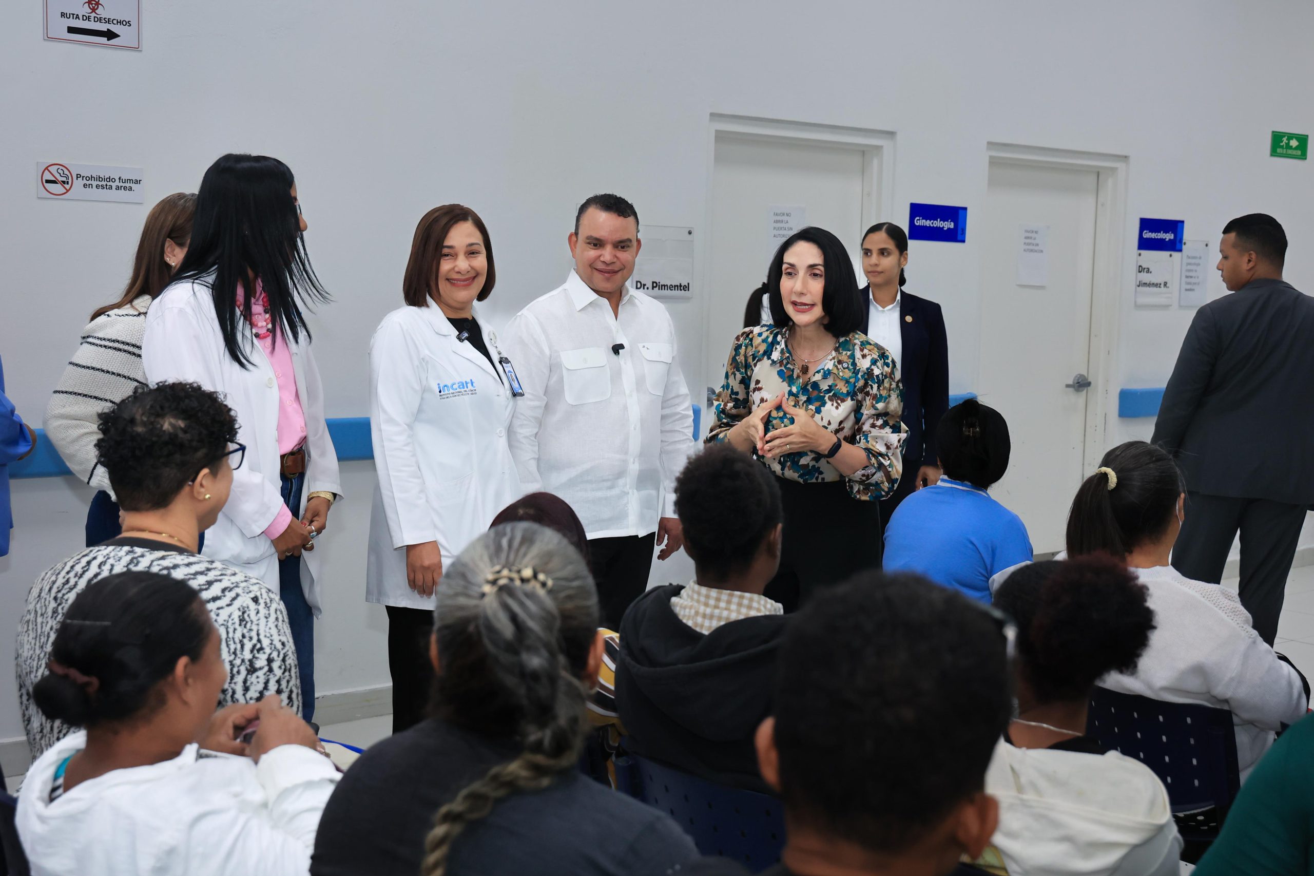 Lee más sobre el artículo Primera dama y director del SNS realizan visita al INCART