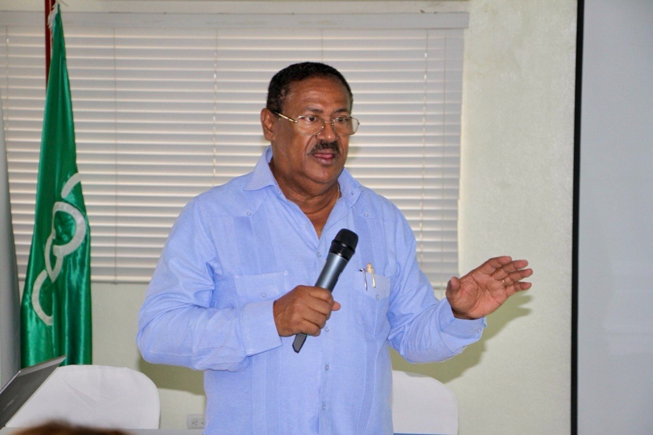 En este momento estás viendo El SRSO realiza con éxito inducción a 120 médicos pasantes recién ingresados