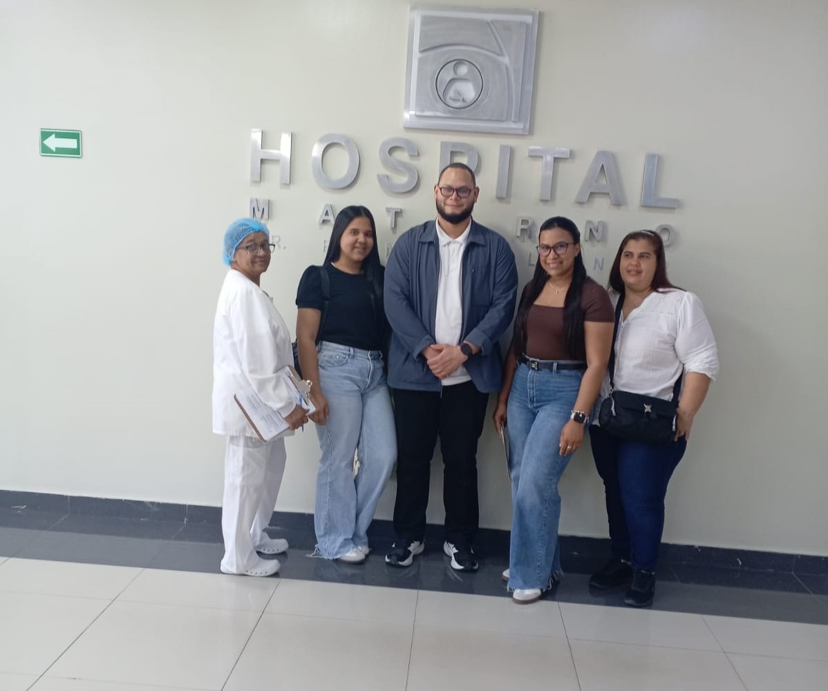 Lee más sobre el artículo El Hospital Materno Reynaldo Almánzar y Hospital Metropolitano de Santiago realizan intercambio técnico interhospitalario