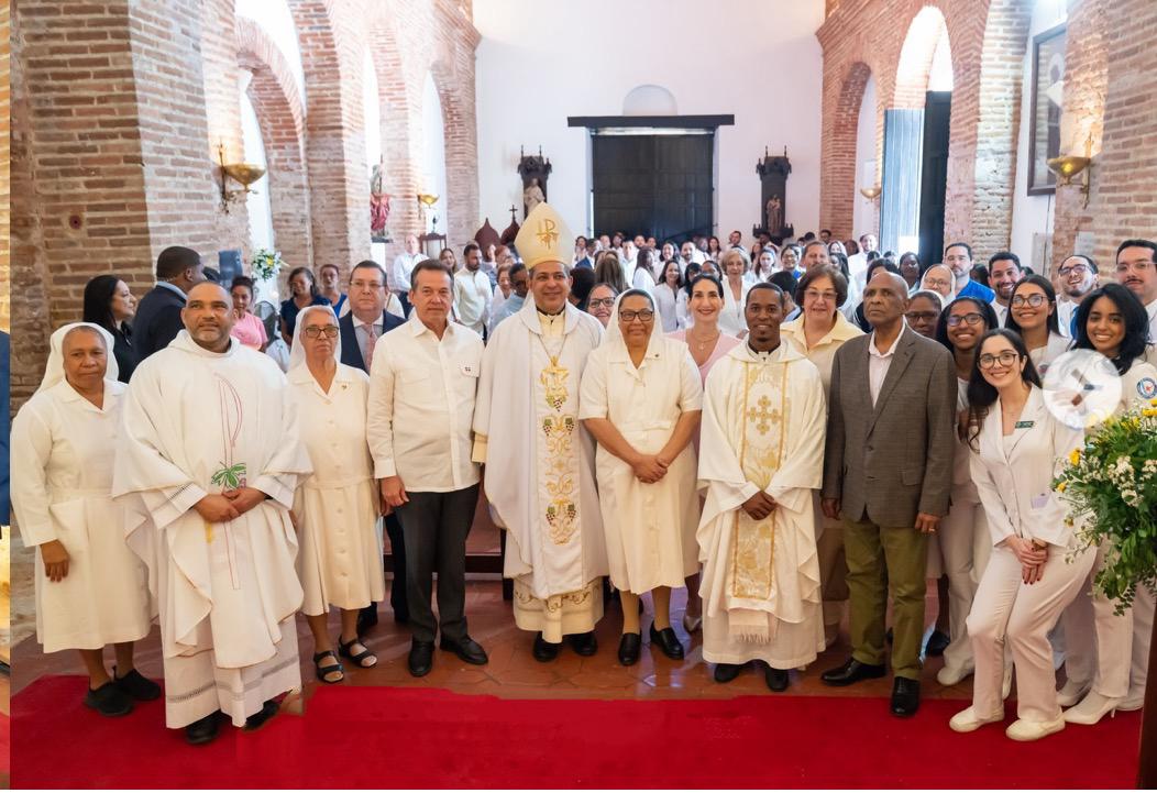 En este momento estás viendo Hospital Padre Billini celebra 116 años de las Hermanas Mercedarias de la Caridad
